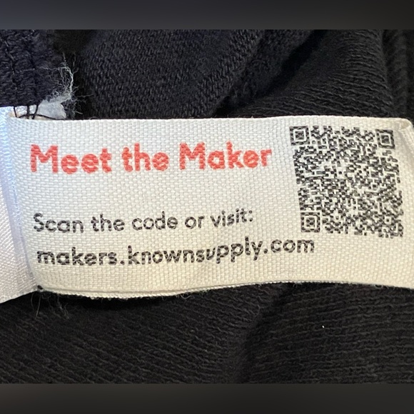 Organic Cotton Flowy Oversized Shirt, Fair Trade by Known Supply. Non-smoking. - Picture 6 of 7